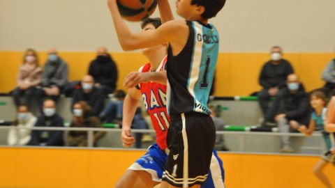 Marc Gordillo al partit de bàsquet infantil Vilassar de Mar-Ateneu Montserrat (58-50). Vilassar de Mar. 18 de desembre de 2021