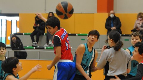 Marc Gordillo al partit de bàsquet infantil Vilassar de Mar-Ateneu Montserrat (58-50). Vilassar de Mar. 18 de desembre de 2021