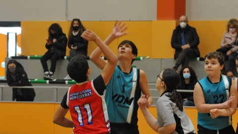 Marc Gordillo al partit de bàsquet infantil Vilassar de Mar-Ateneu Montserrat (58-50). Vilassar de Mar. 18 de desembre de 2021