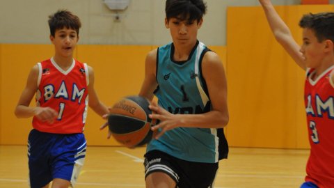 Marc Gordillo al partit de bàsquet infantil Vilassar de Mar-Ateneu Montserrat (58-50). Vilassar de Mar. 18 de desembre de 2021