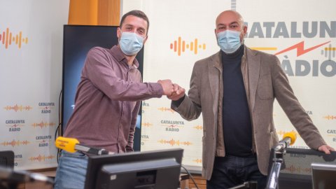 El director de Catalunya Ràdio i dels Mitjans Digitals de la CCMA, Saül Gordillo, entrevistat per Joan Botta a El suplement de Catalunya Ràdio en el programa especial per La Marató dels 30 anys dedicada a la salut mental. Barcelona. 19 de desembre de 2021