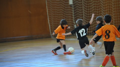 Marc Gordillo, a l'equip de futbol sala pre-benjamí del club esportiu Sant Joan de Vilassar de Mar. Any 2014. Foto: Saül Gordillo