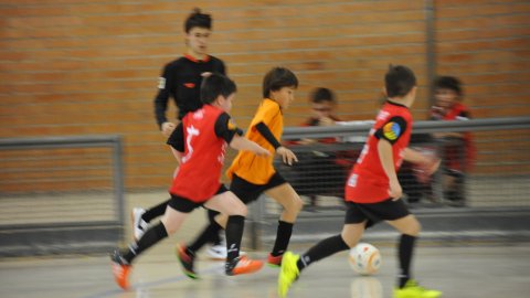 Marc Gordillo, a l'equip de futbol sala benjamí del club esportiu Sant Joan de Vilassar. Any 2016. Foto: Saül Gordillo