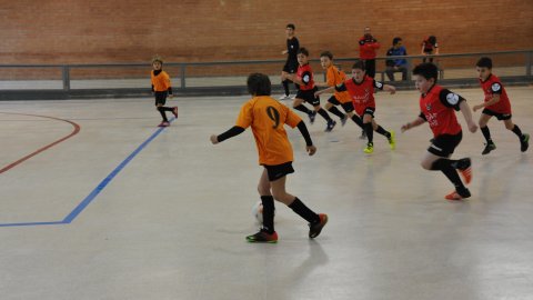 Marc Gordillo, a l'equip de futbol sala benjamí del club esportiu Sant Joan de Vilassar. Any 2016. Foto: Saül Gordillo