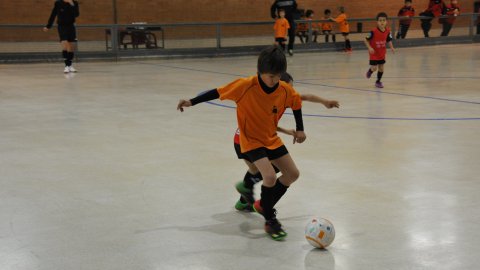 Marc Gordillo, a l'equip de futbol sala benjamí del club esportiu Sant Joan de Vilassar. Any 2016. Foto: Saül Gordillo