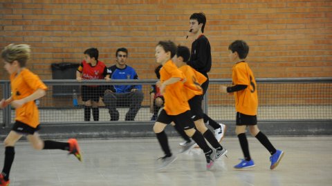 Marc Gordillo, a l'equip de futbol sala benjamí del club esportiu Sant Joan de Vilassar. Any 2016. Foto: Saül Gordillo