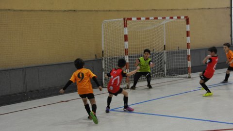 Marc Gordillo, a l'equip de futbol sala benjamí del club esportiu Sant Joan de Vilassar. Any 2016. Foto: Saül Gordillo