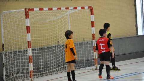 Marc Gordillo, a l'equip de futbol sala benjamí del club esportiu Sant Joan de Vilassar. Any 2016. Foto: Saül Gordillo