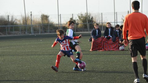 Marc Gordillo, a l’equip de futbol benjamí de la UE Vilassar de Mar. Partit Vilassar de Dalt-Vilassar de Mar. Any 2017. Foto: Saül Gordillo