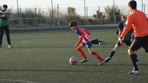 Marc Gordillo, a l’equip de futbol benjamí de la UE Vilassar de Mar. Partit Vilassar de Dalt-Vilassar de Mar. Any 2017. Foto: Saül Gordillo