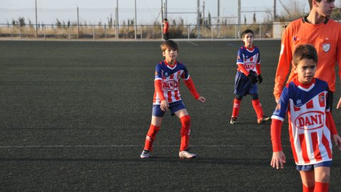 Marc Gordillo, a l’equip de futbol benjamí de la UE Vilassar de Mar. Partit Vilassar de Dalt-Vilassar de Mar. Any 2017. Foto: Saül Gordillo