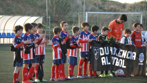Marc Gordillo, a l’equip de futbol benjamí de la UE Vilassar de Mar. Partit Vilassar de Dalt-Vilassar de Mar. Any 2017. Foto: Saül Gordillo