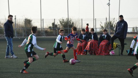 Marc Gordillo, a l’equip de futbol benjamí de la UE Vilassar de Mar. Partit Vilassar de Dalt-Vilassar de Mar. Any 2017. Foto: Saül Gordillo