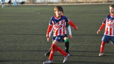 Marc Gordillo, a l’equip de futbol benjamí de la UE Vilassar de Mar. Partit Vilassar de Dalt-Vilassar de Mar. Any 2017. Foto: Saül Gordillo