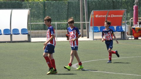 Marc Gordillo, al torneig de futbol de Llagostera, amb l'equip aleví de la UE Vilassar de Mar. Març de 2019