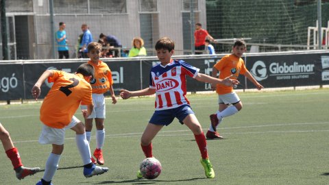 Marc Gordillo, al torneig de futbol de Llagostera, amb l'equip aleví de la UE Vilassar de Mar. Març de 2019. Foto: Saül Gordillo