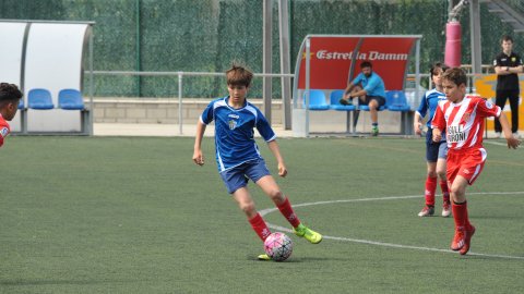 Marc Gordillo, al torneig de futbol de Llagostera, amb l'equip aleví de la UE Vilassar de Mar. Març de 2019. Foto: Saül Gordillo