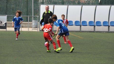 Marc Gordillo, al torneig de futbol de Llagostera, amb l'equip aleví de la UE Vilassar de Mar. Març de 2019. Foto: Saül Gordillo