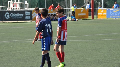 Marc Gordillo, al torneig de futbol de Llagostera, amb l'equip aleví de la UE Vilassar de Mar. Març de 2019. Foto: Saül Gordillo