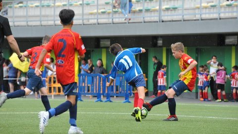 Marc Gordillo, al torneig internacional de futbol base MIC d'Andorra, amb l'equip aleví de la UE Vilassar de Mar. Abril de 2019. Foto: Saül Gordillo