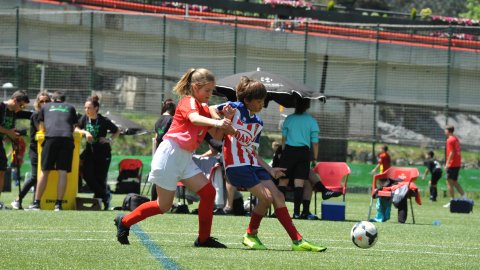 Marc Gordillo, al torneig internacional de futbol base MIC d'Andorra, amb l'equip aleví de la UE Vilassar de Mar. Abril de 2019. Foto: Saül Gordillo