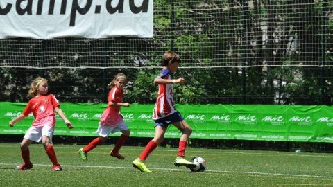Marc Gordillo, al torneig internacional de futbol base MIC d'Andorra, amb l'equip aleví de la UE Vilassar de Mar. Abril de 2019. Foto: Saül Gordillo