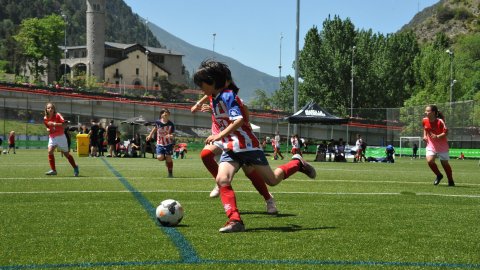 Marc Gordillo, al torneig internacional de futbol base MIC d'Andorra, amb l'equip aleví de la UE Vilassar de Mar. Abril de 2019. Foto: Saül Gordillo