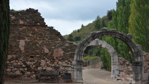Priorat, Ribera d'Ebre i Terra Alta. Visita als municipis d'El Pinell de Brai, Miravet, la Morera de Montsant, Siurana, Porrera, Gratallops i Falset. Agost de 2014. Foto: Saül Gordillo