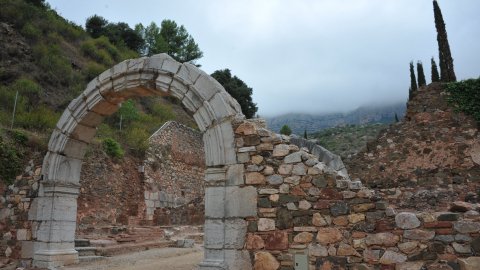 Priorat, Ribera d'Ebre i Terra Alta. Visita als municipis d'El Pinell de Brai, Miravet, la Morera de Montsant, Siurana, Porrera, Gratallops i Falset. Agost de 2014. Foto: Saül Gordillo
