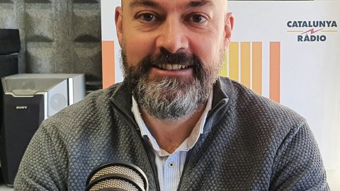 Entrevista de Mariola Dinarès al periodista Saül Gordillo en el podcast Felicitat Digital de Catalunya Ràdio. Matadepera. 11 de gener de 2022