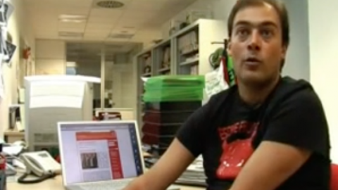 Reportatge de Vilaweb TV sobre tres dels blocaires més prolífics de VilaWeb: Saül Gordillo, Joan Josep Isern i Marc Belzunces. Barcelona. 13 de setembre de 2006