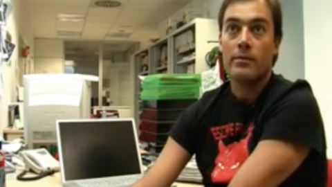 Reportatge de Vilaweb TV sobre tres dels blocaires més prolífics de VilaWeb: Saül Gordillo, Joan Josep Isern i Marc Belzunces. Barcelona. 13 de setembre de 2006