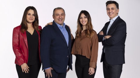 Tots els partits del Barça a la Champions femenina, amb l'equip de "LaTdT". Catalunya Ràdio transmetrà els quarts contra el Madrid i el possible camí fins a la final, amb les semifinals que el Barça té intenció de jugar també al Camp Nou. Barcelona. 7 de març de 2022