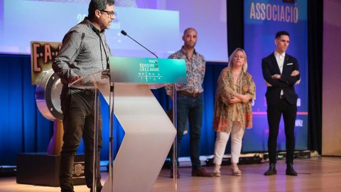 Vint-i-dosens Premis Ràdio Associació de Catalunya, amb el Premi a l'Excel·lència per al podcast de Catalunya Ràdio La torre de vidre, dirigit per Santi Faro. Barcelona. 19 de maig de 2022