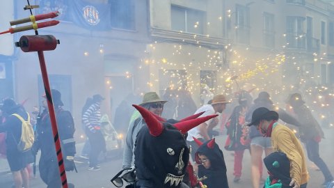 Les Santes. Anem a tancar. Mataró. 29 de juliol de 2022