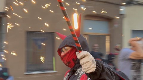 Les Santes. Anem a tancar. Mataró. 29 de juliol de 2022