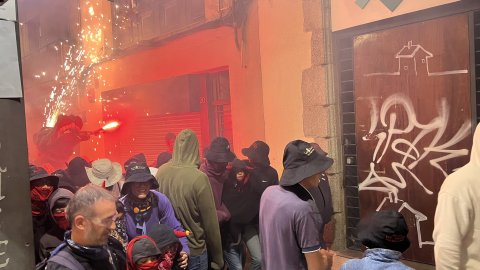 Les Santes. Requisits. No n’hi ha prou. Mataró. 28 de juliol de 2022
