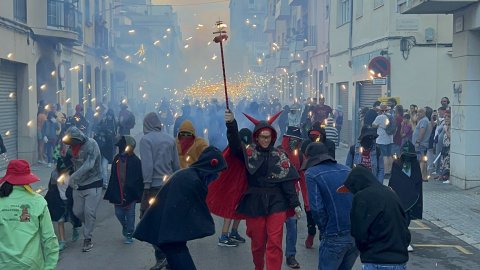 Les Santes. Anem a tancar. Mataró. 29 de juliol de 2022