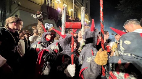 Les Santes. Requisits. No n’hi ha prou. Mataró. 28 de juliol de 2022