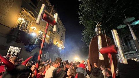 Les Santes. Requisits. No n’hi ha prou. Mataró. 28 de juliol de 2022