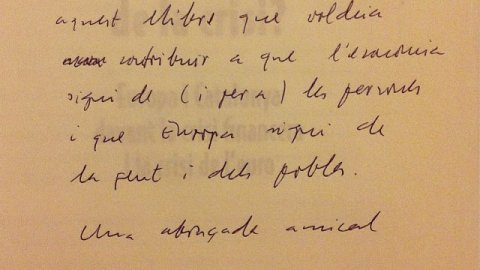 "Benvolgut Saül, amb amistat et dedico aquest llibre que voldria contribuir a que l'economia sigui de (i per a) les persones i que Europa sigui de la gent i dels pobles. Una abraçada amical" Antoni Soy, 03-12-13, Mataró. 'Sortir de l'euro per sortir de la crisi?'