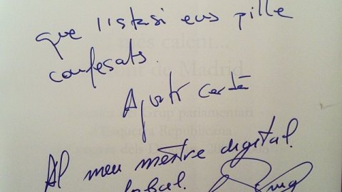 "Per al Saül Gordillo, que l'stasi ens pille confesats". Agustí Cerdà. "Al meu mestre digital i blocaire global". Joan Puig. Barcelona. Gener 2008. 'El més calent... al front de Madrid'
