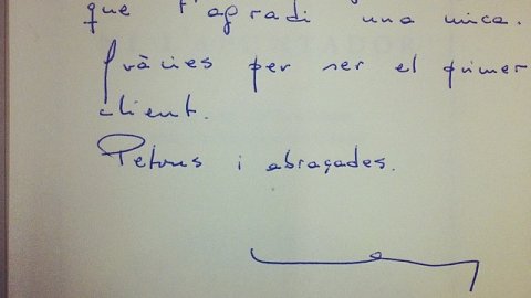 "Saül, m'agradarà que t'agradi una mica. Gràcies per ser el primer client. Petons i abraçades. Arenys, hivern 2014" Pep Quintana i Riera. 'Ni l'apuntador' (Els Llibres dels Setciències)