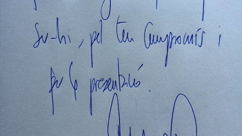 Dedicatòria de l'advocat, escriptor i alcalde de Vilassar de Mar, Damià del Clot. Llibre 'El Tribunal Constitucional contra Catalunya'. Vilassar de Mar. 15-09-15