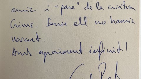 "Per al Saül Gordillo, bon amic i 'pare' de la criatura Crims. Sense ell no hauria nascut. Amb agraïment infinit!". Carles Porta. 'Crims'. Barcelona. Setembre de 2020  