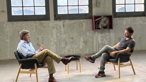 La Fábrica de Gabriel Rufián a 8tv, amb Cayetano Martínez de Irujo i Juan Carlos Monedero. Barcelona. 14 d’octubre de 2022