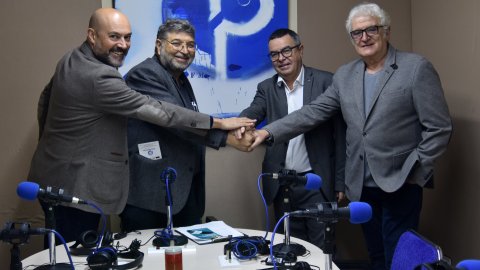 Presentació de Principal en el Fòrum 10 Comunicació de Ràdio Puig-reig, amb Jordi Margarit, Josep Genescà i el director general de Mitjans de Comunicació del Govern, Jordi del Rio. Puig-reig. 25 de novembre de 2022