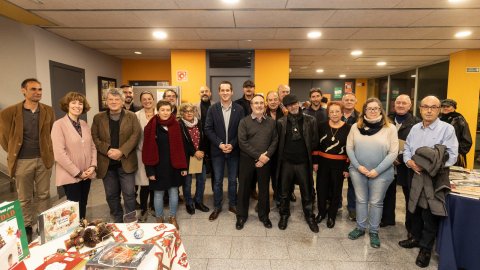 Inauguració de l’exposició ‘Gent de Calella (artistes)’ del fotògraf Josep Maria Colomer Mir, a la Biblioteca Can Salvador de la Plaça. Calella. 16 de desembre de 2022