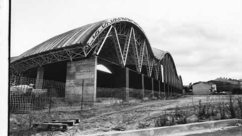 Pavelló Palauet de Palafolls, obra de l'arquitecte japonès Arata Isozaki. Construcció. 1992