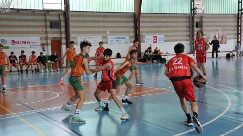 Bàsquet cadet. CB Cabrera - CB Calella B (76-32). Cabrera de Mar. 13 de maig de 2023